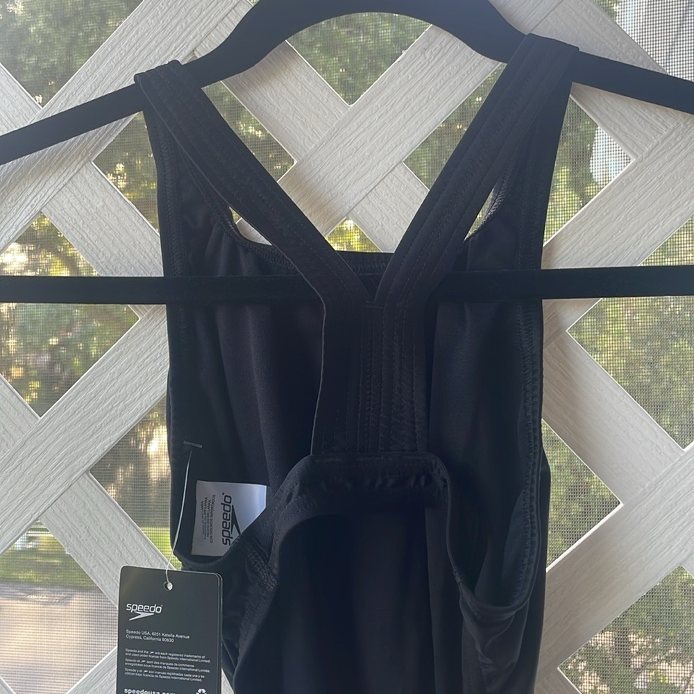 Speedo ‘ProLT’ Solid One-Piece - Picture 9 of 15